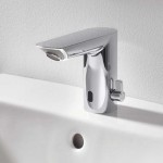 Змішувач для умивальника Grohe Bau Cosmopolitan 220V, хром (36453000)