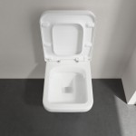 Унитаз подвесной Villeroy & Boch Omnia Architectura DirectFlush с крышкой SlimSeat, белый (5685R001+9M81S101)